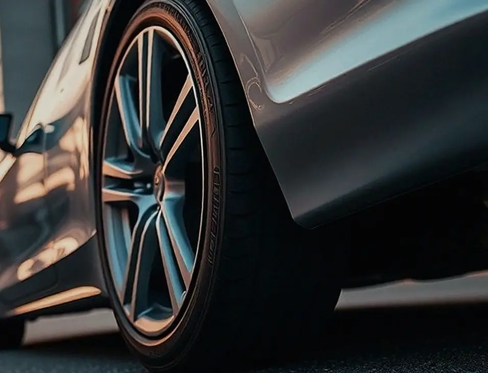 평창 메르세데스-벤츠 AMG GLE63 넥센타이어렌탈 정기 점검·위치 교환